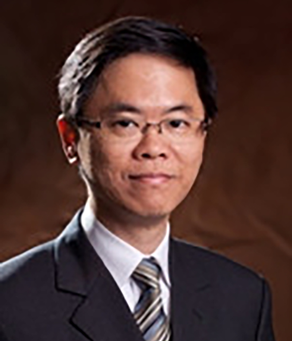 Raymond_Kam_600x700 Raymond Kam